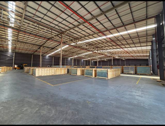 7,000M² WAREHOUSE TO LET IN PROSPECTON INDUSTRIAL